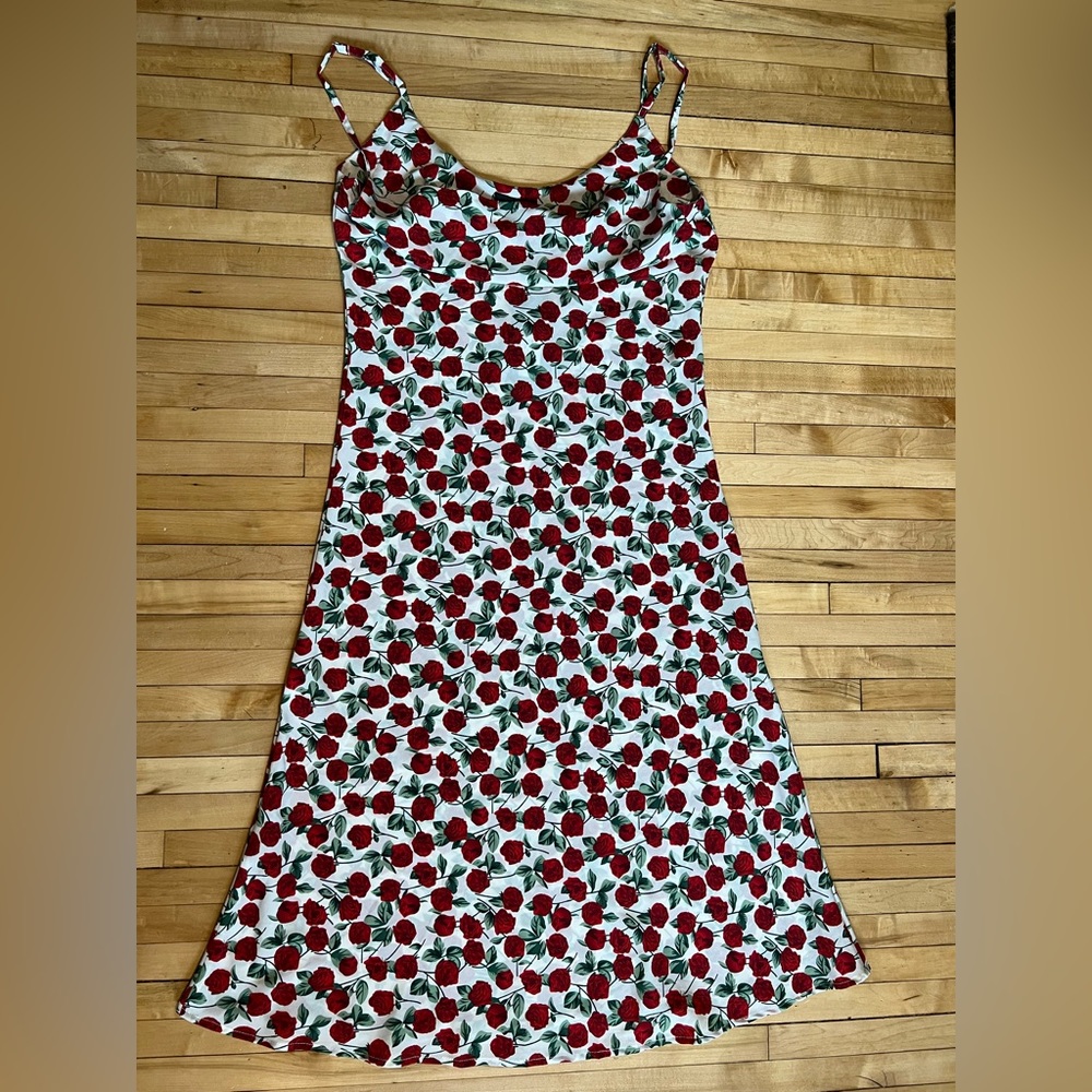 SUMMER DRESS